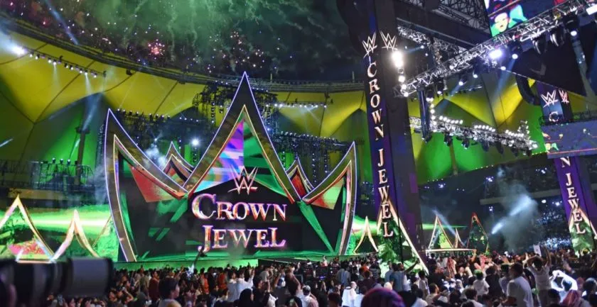 WWE Crown Jewel 2022: Roman Reigns vs. Logan Paul