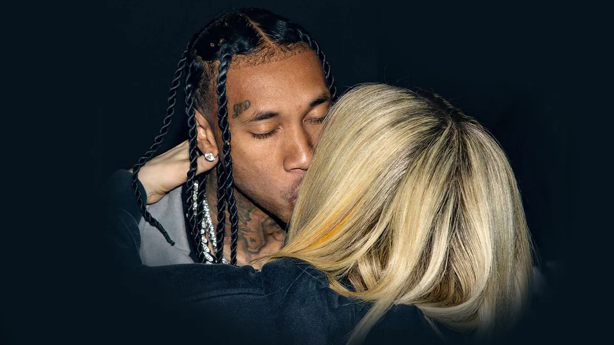 Avril Lavigne and Tyga: Romance in the Air at Paris Fashion Week